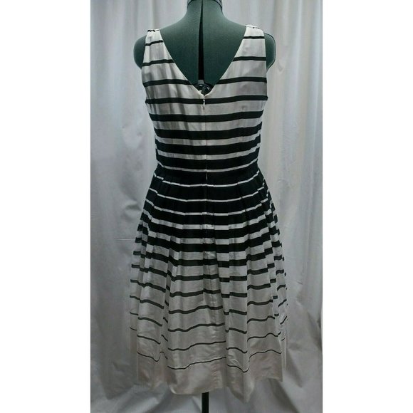 Talbots Dress Fit & Flare Pleated Sz 14 Sleeveless Linen Cotton  Black White - Picture 2 of 10